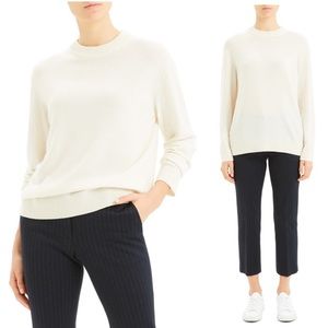 Theory Crewneck Cashmere Sweater in Ivory